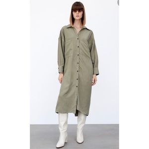 SHIRT DRESS WITH POCKETS
GREEN - REF. 4043/053